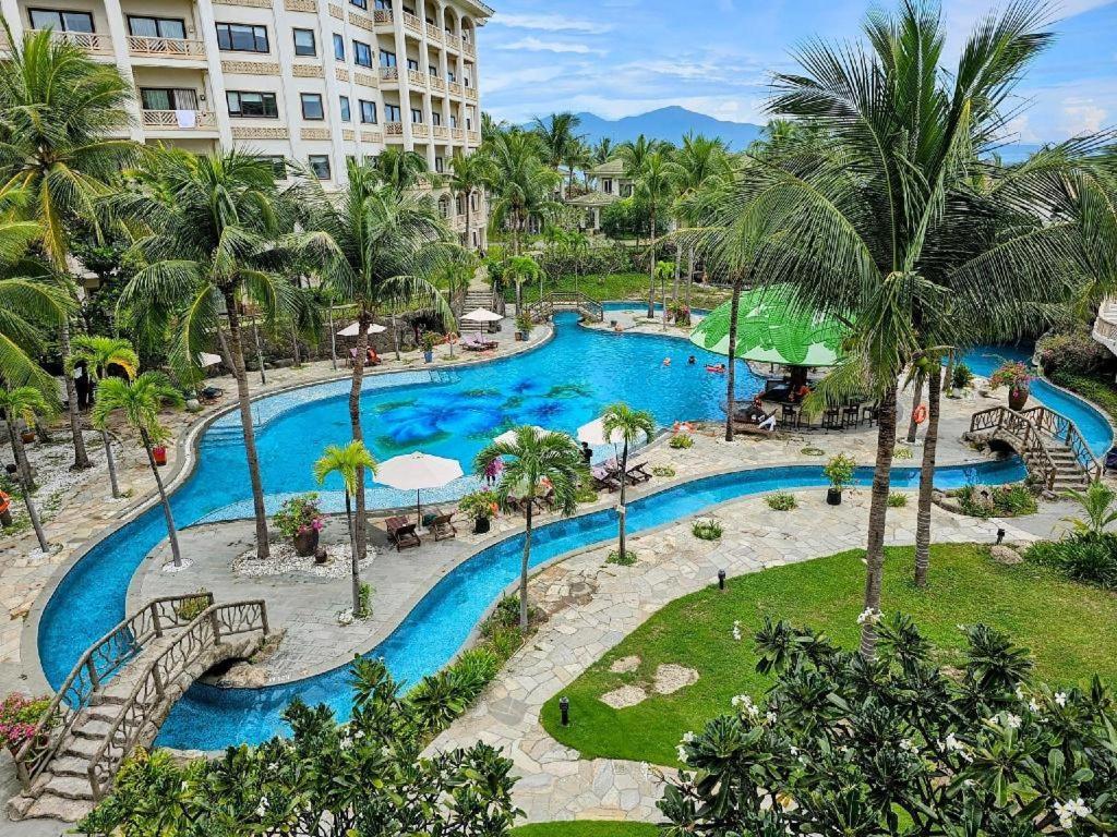 Olalani Resort & Condotel Da Nang Exterior photo