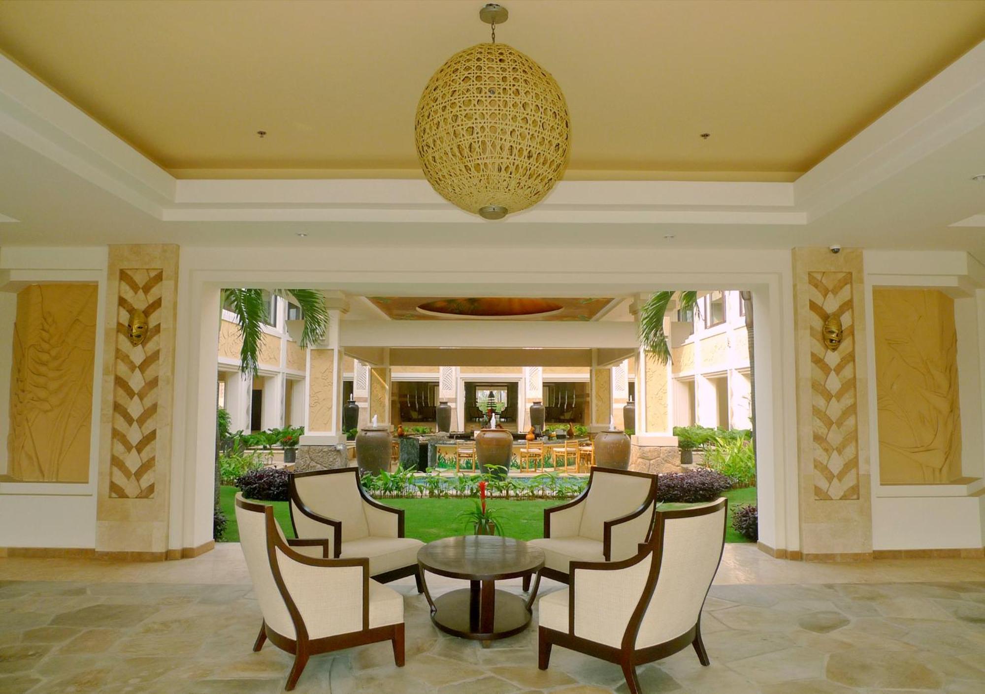 Olalani Resort & Condotel Da Nang Exterior photo