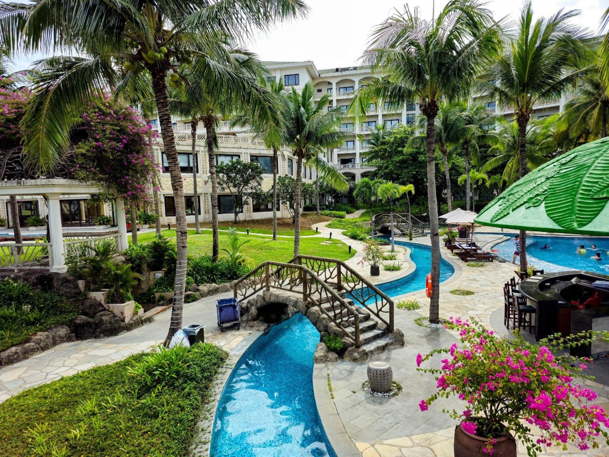 Olalani Resort & Condotel Da Nang Exterior photo