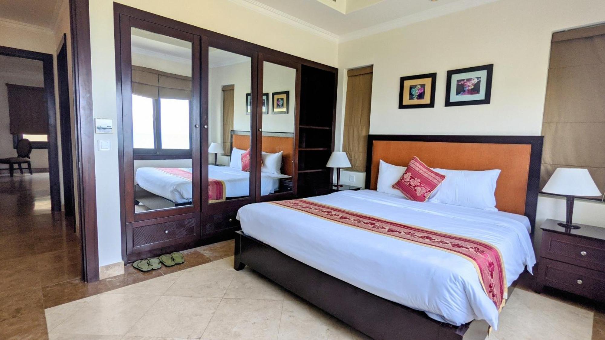 Olalani Resort & Condotel Da Nang Exterior photo
