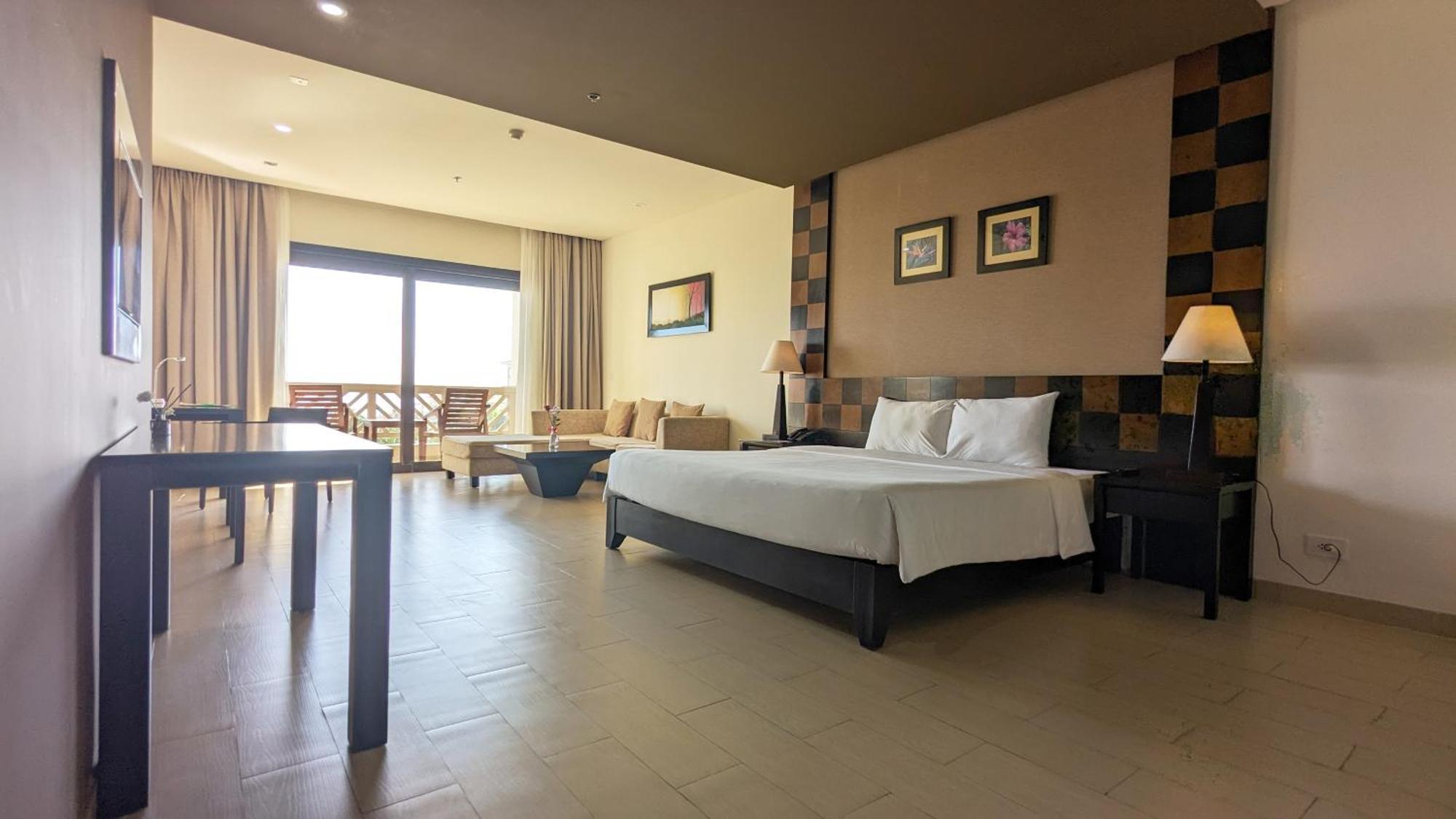 Olalani Resort & Condotel Da Nang Exterior photo