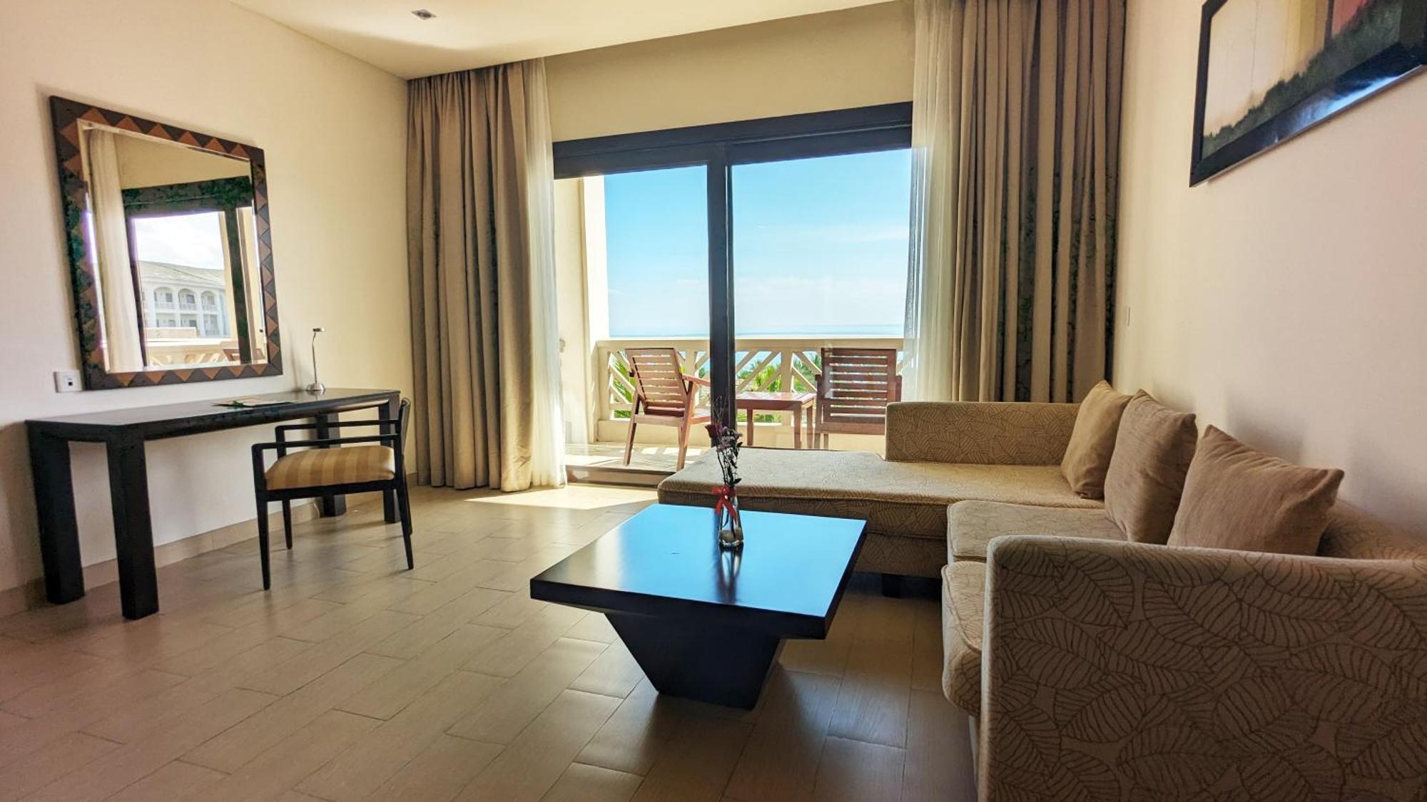 Olalani Resort & Condotel Da Nang Exterior photo